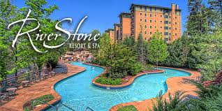 pet friendly pigeon forge hotels in the