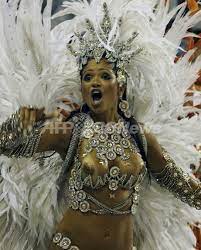リオのカーニバル セクシー衣装のダンサー - ブラジル 写真3枚 国際ニュース：AFPBB News