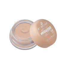 essence soft touch mousse make up 04