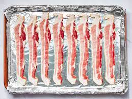how to cook bacon in the oven without