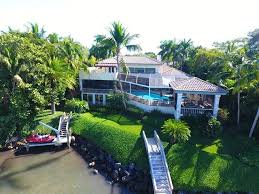 Monroe county residents voted a $300,000 bond issue in 1922 to construct a road from the anglers club, down the key of key largo to the key largo depot, then following along side of the railroad to matecumbe. 19 Card Sound Rd Key Largo Fl 33037 Realtor Com