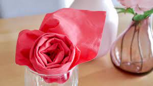 Pliage de serviette : rose fleur - YouTube
