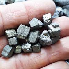 ขายส่ง] ไพไรต์หรือเพชรหน้าทั่งทรงลูกบาศก์ (1 กิโลกรัม) - ร้านหินไอซี  จำหน่ายหินมงคลทั้งปลีกและส่ง หินนำโชค หินเสริมฮวงจุ้ย ของแท้ อุกกาบาต  เหล็กไหล หินหายากทั่วโลก IC STONE SHOP : Inspired by LnwShop.com
