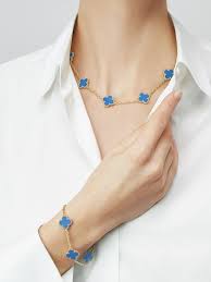 vine alhambra necklace 10 motifs