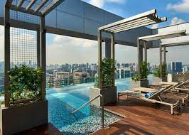 hotel swimming pools in singapore