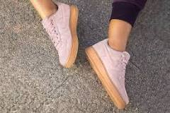 how-do-you-clean-pink-suede-shoes