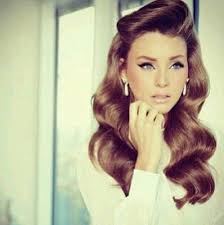 The second world war was long over, elvis was on the radio, and hair was never going to be the same again! Pin Up Wavy Long Hair Shoes And Beauty