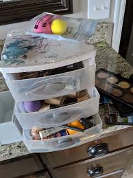 how to organize makeup and jewelry