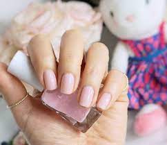 essie gel couture nail polish inside