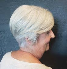 Ash layers for low maintenance. 50 Gorgeous Hairstyles For Women Over 70 Julie Il Salon