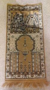 vine ic prayer rug muslim