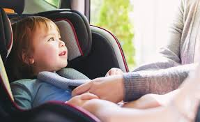 baby face forward in a car seat