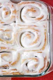 cinnamon roll icing made with cream