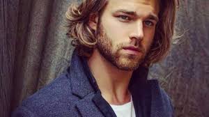 Whether you have wavy, straight, thick or curly hair, you … 55 Best Long Hairstyles For Men To Create Enviable Vibes In 2021