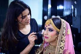 BHI- Top Makeup in Academy in India