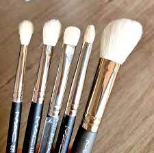 mac 5 pcs makeup brush set 221 219