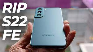 S22 Ultra is so popular Samsung may cancel another phone to prioritize it!  | TechRadar - YouTube