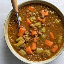 healthy lentil soup under 200 calories
