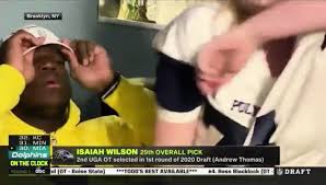Isaiah wilson had his mind made up at an early age. Don T Deny Isaiah Wilson S Mama A Hug On Draft Night Sobros Network