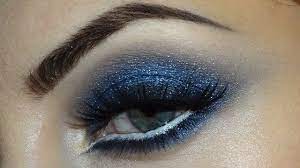 navy blue smokey eye makeup by lisa