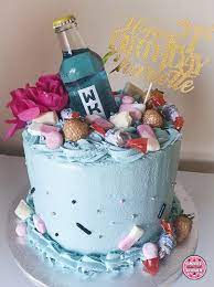 Pink Wkd Birthday Cake gambar png