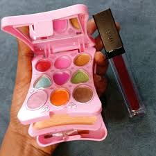 make up nails makeup kit at