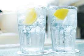 how many calories in gin and tonic