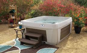 Best Hot Tubs And Spas For Your Outdoor