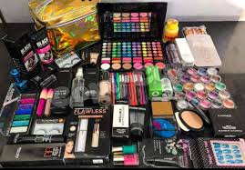 makeup kit combo 725 from