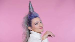 this unicorn hair tutorial involves an