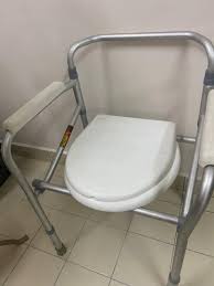commode toilet chair for elderly or