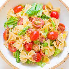blt pasta salad with ranch dressing