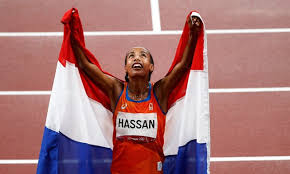 Hassan tripped over another athlete and fell. M4nzugvgppxerm