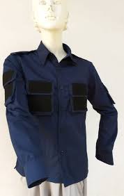 Baju kerja lapangan juga bisa dimodifikasi menjadi baju kerja yang enak dipakai juga enak dipandang. Desain Baju Kerja Lapangan Desain Baju