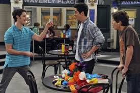 Not enough ratings to calculate a score. Zeke Finds Out Wizards Of Waverly Place Wiki Fandom