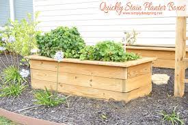 How To Quickly Stain Planter Boxes