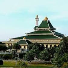 Masjid zahir terletak di alor setar, kedah. Masjid Terbesar Di Malaysia Untuk Setiap Negeri