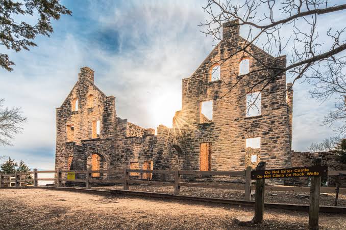 Ha Ha Tonka State Park: A Hiker's Guide - Springfield Daily Citizen