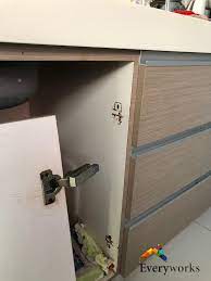 cabinet door hinge repair handyman