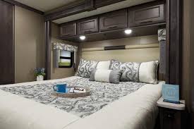 Two bedroom two bath rv. The Best 2 Bedroom Rvs Out There Mortons On The Move