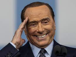 Bunga-Bunga"-Partys: Freispruch für Silvio Berlusconi vom Vorwurf der  Zeugenbestechung | ZEIT ONLINE
