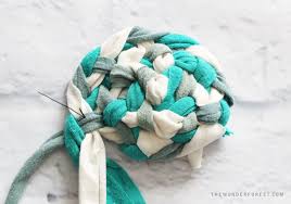 no sew braided t shirt rag rug tutorial