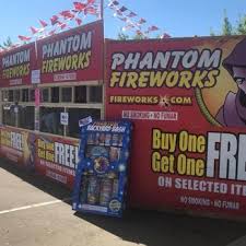 phantom fireworks stand closed 560