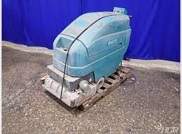 used tennant company floor scrubber