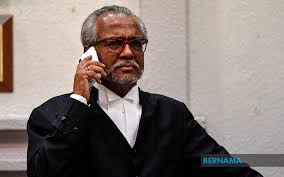 Kuala lumpur, sept 13 — prominent lawyer tan sri muhammad shafee abdullah built a reputation for getting people off charges as grave as murder, drug trafficking and corruption, but is now in the dock just like his varied clients. Bernama Shafee Fails To Obtain Leave To Appeal Against Court S Refusal To Expunge Affidavit