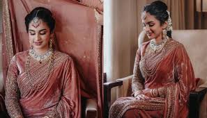 her wedding with minimal jewellery