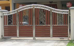 This one is very understated yet extremely classy. Driveway Gate Ideas Modern Contemporary