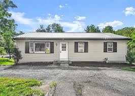 41 robertson drive middletown ny