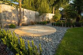 mint sandstone circle paving circle
