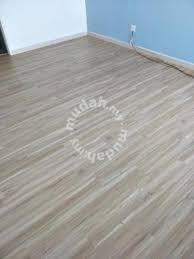 This is the new ebay. Vinyl Flooring Laminate Flooring Tampoi Furniture Decoration For Sale In Tampoi Johor Mudah My